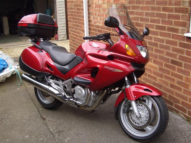 Click here to see details on this Honda, NT650 Deauville, 647cc